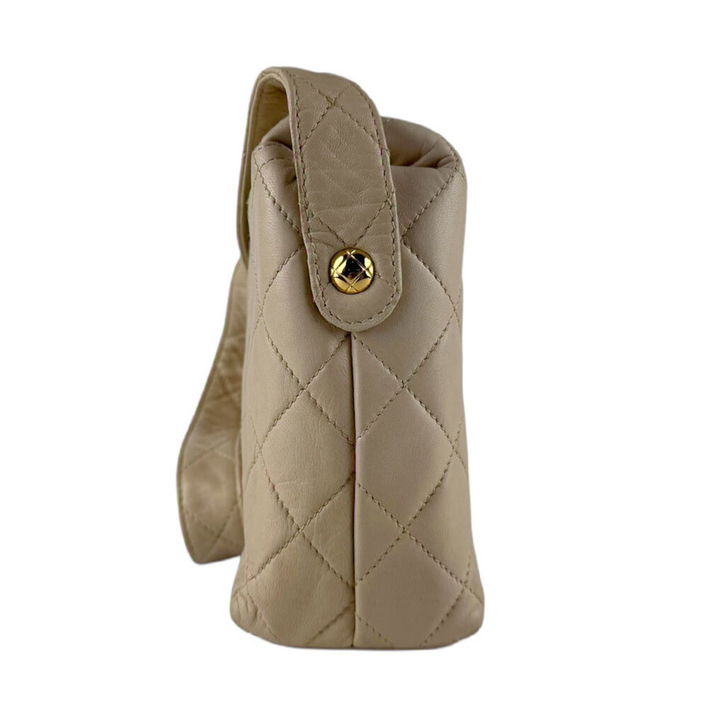 CHANEL Cream Shoulder Bag - Picture 2 of 5